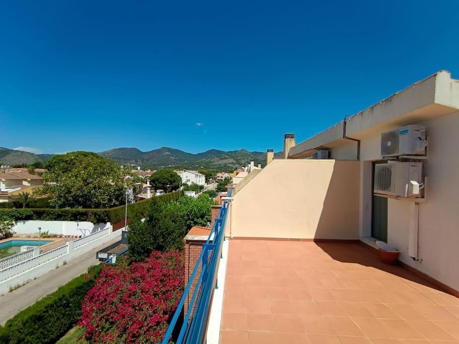 Holiday home Bonito Adosado En Zona Muy Tranquila Benicassim